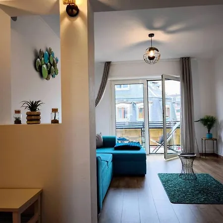 Bel Avec Vue Cathedrale Et Terrasse *
